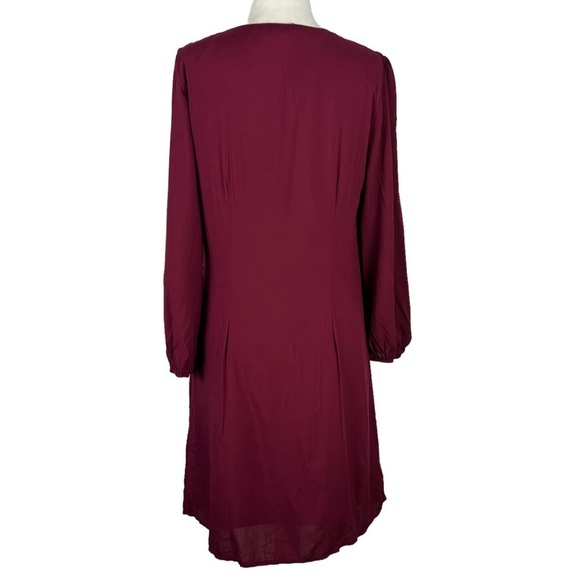 NEW WITH TAGS ENTRO LONG SLEEVED WRAP MINI DRESS - Picture 4 of 15